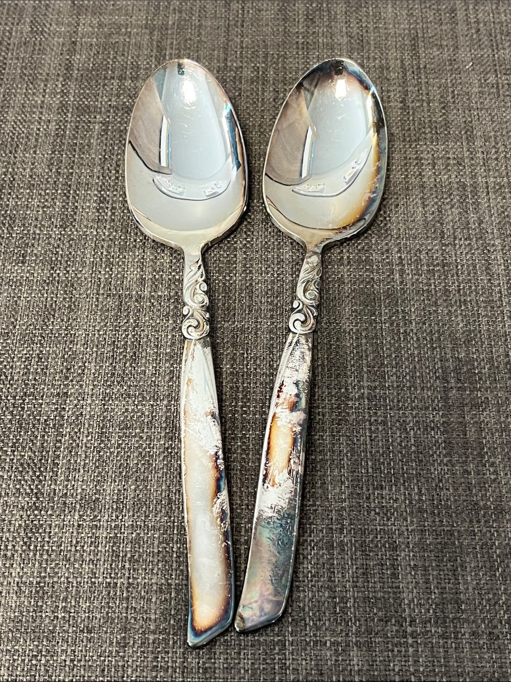 Oneida Silver Plated Ornate Soup Spoons - Set of 2